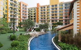 Venetian Jomtien Pool Access